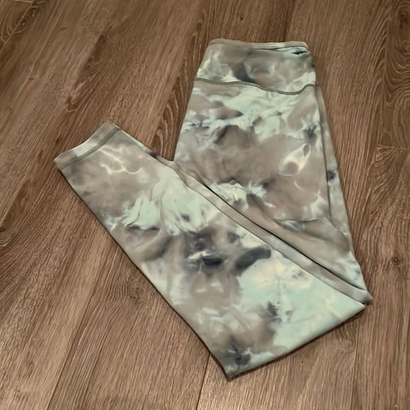 Like new green tie dye Zella leggings - medium - Picture 1 of 2